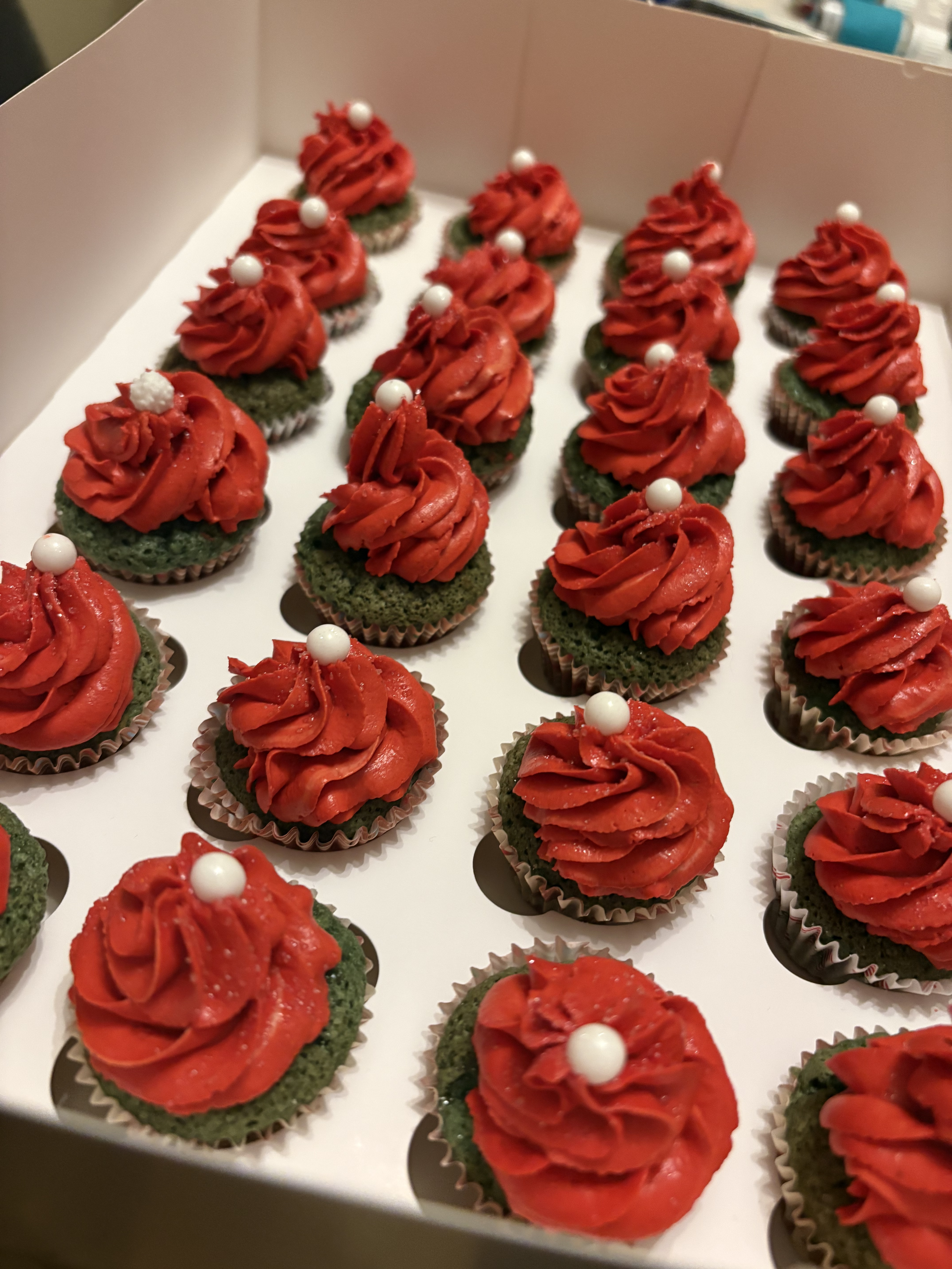Rote mini Cupcakes
